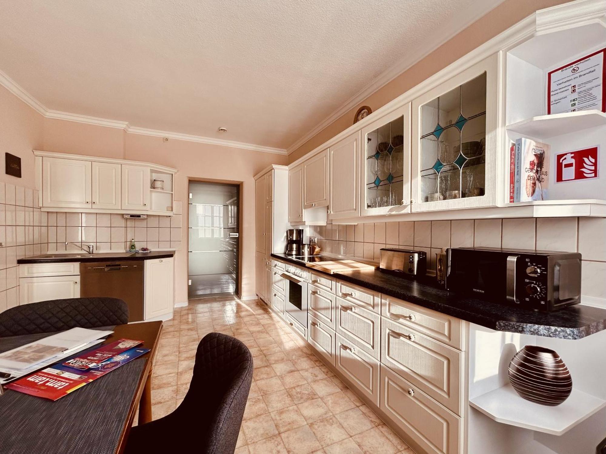 Casa Rehse I Stilvolles Apartment I 24H-Self-Check-In I Kostenlos Parken & Wlan I 55-Zoll-Smart&Kabel-Tv I Oepnv Erfurt Buitenkant foto